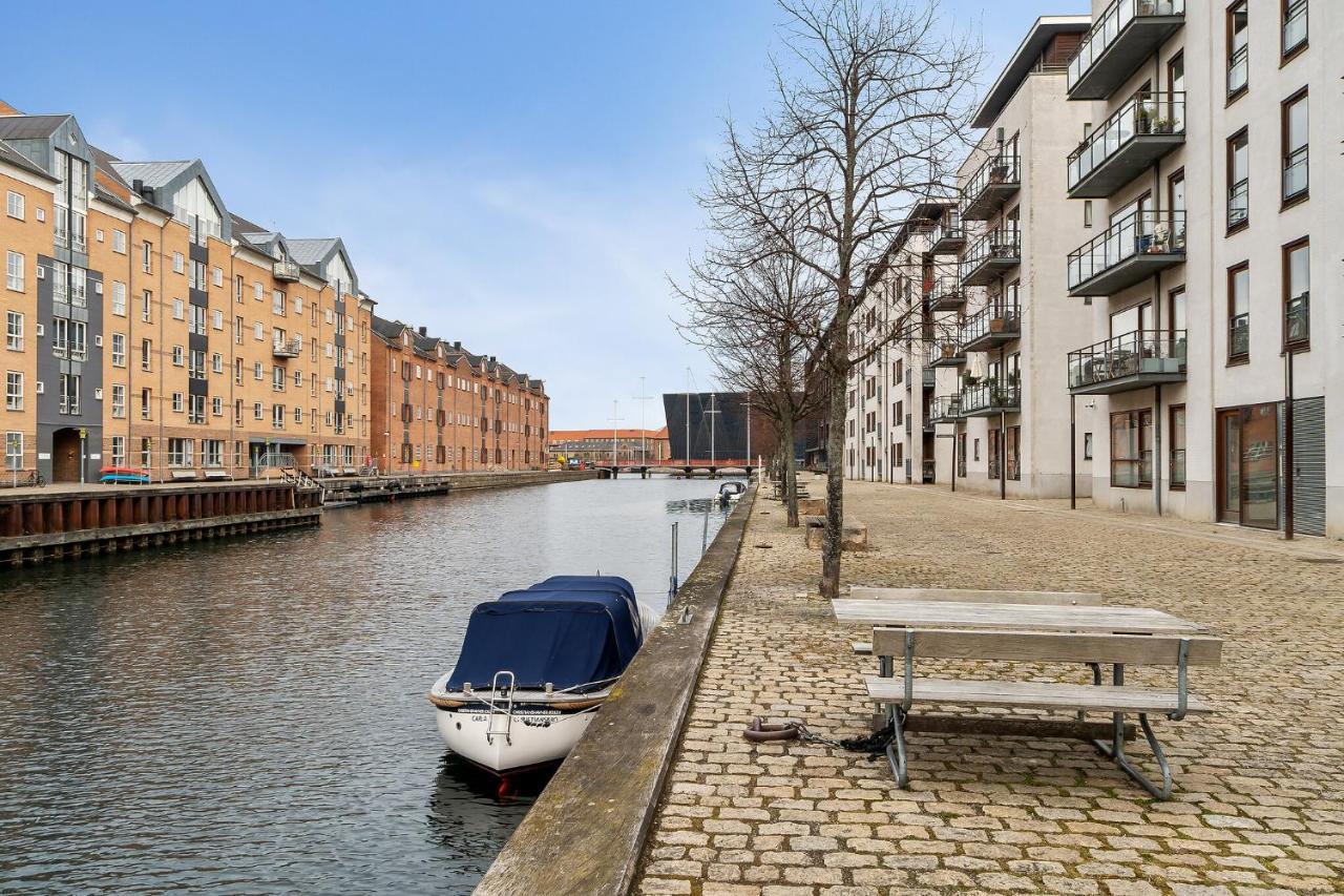 Scandi-Hygge 2 Bedroom Apartment In Charming Christianshavn Copenhaga Exterior foto