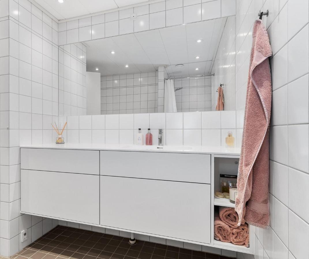 Scandi-Hygge 2 Bedroom Apartment In Charming Christianshavn Copenhaga Exterior foto